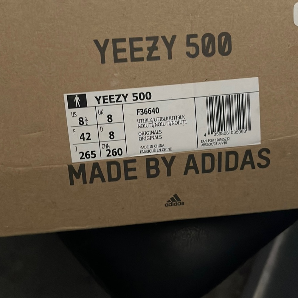 Yeezy 500